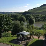 아파트 Casa Barzen - Stilvoll Urlauben An Der Mosel 레일