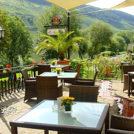 Casa Barzen - Stilvoll Urlauben An Der Mosel * Reil